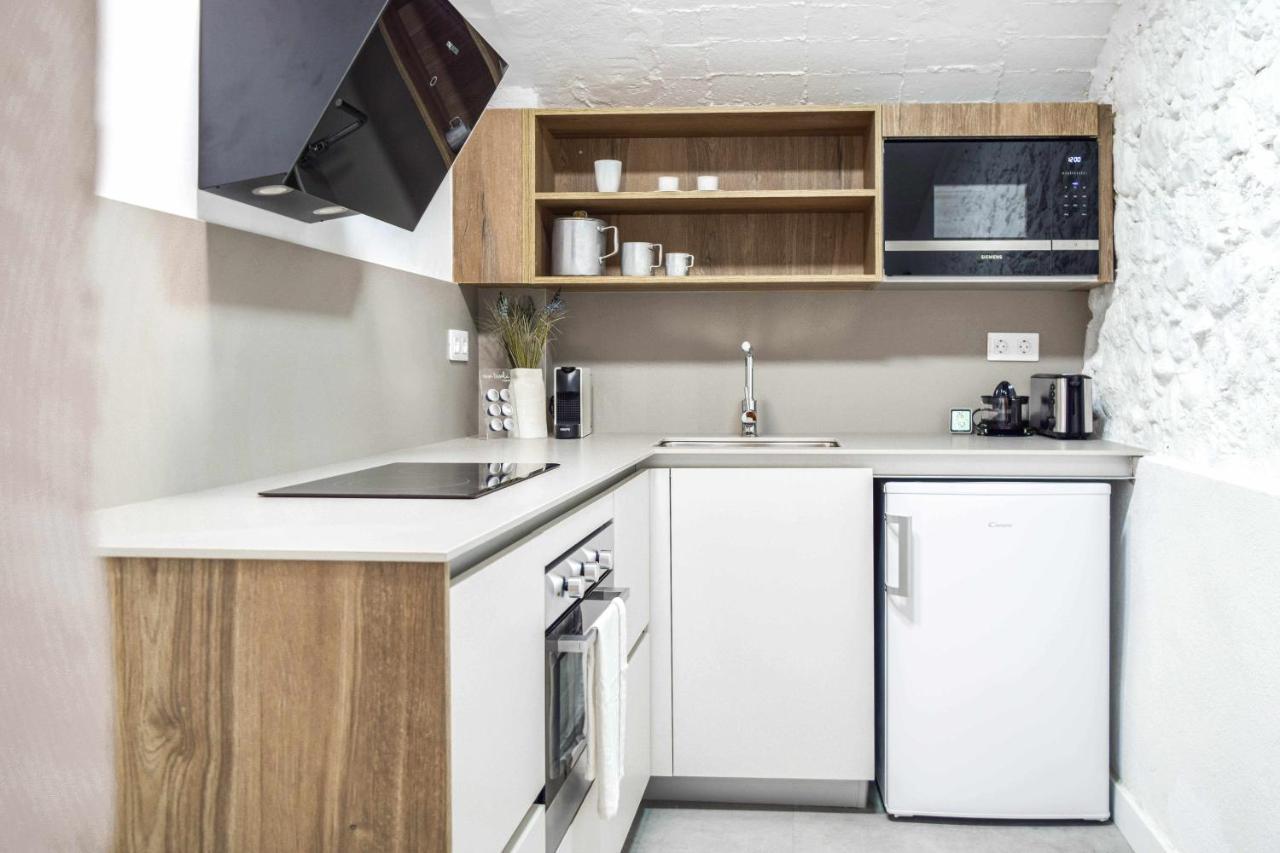 Casa Besalu Estudio En El Centro Del Pueblo Exteriör bild