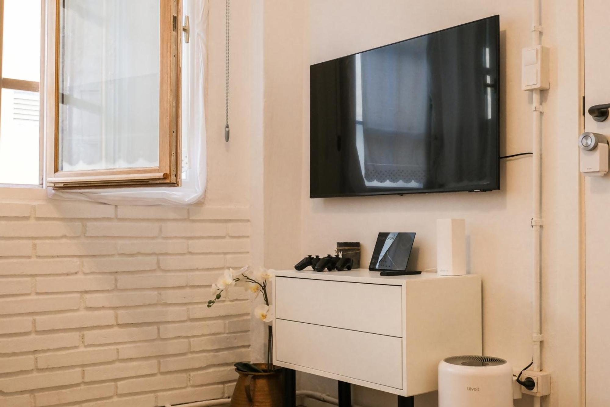 Casa Besalu Estudio En El Centro Del Pueblo Exteriör bild