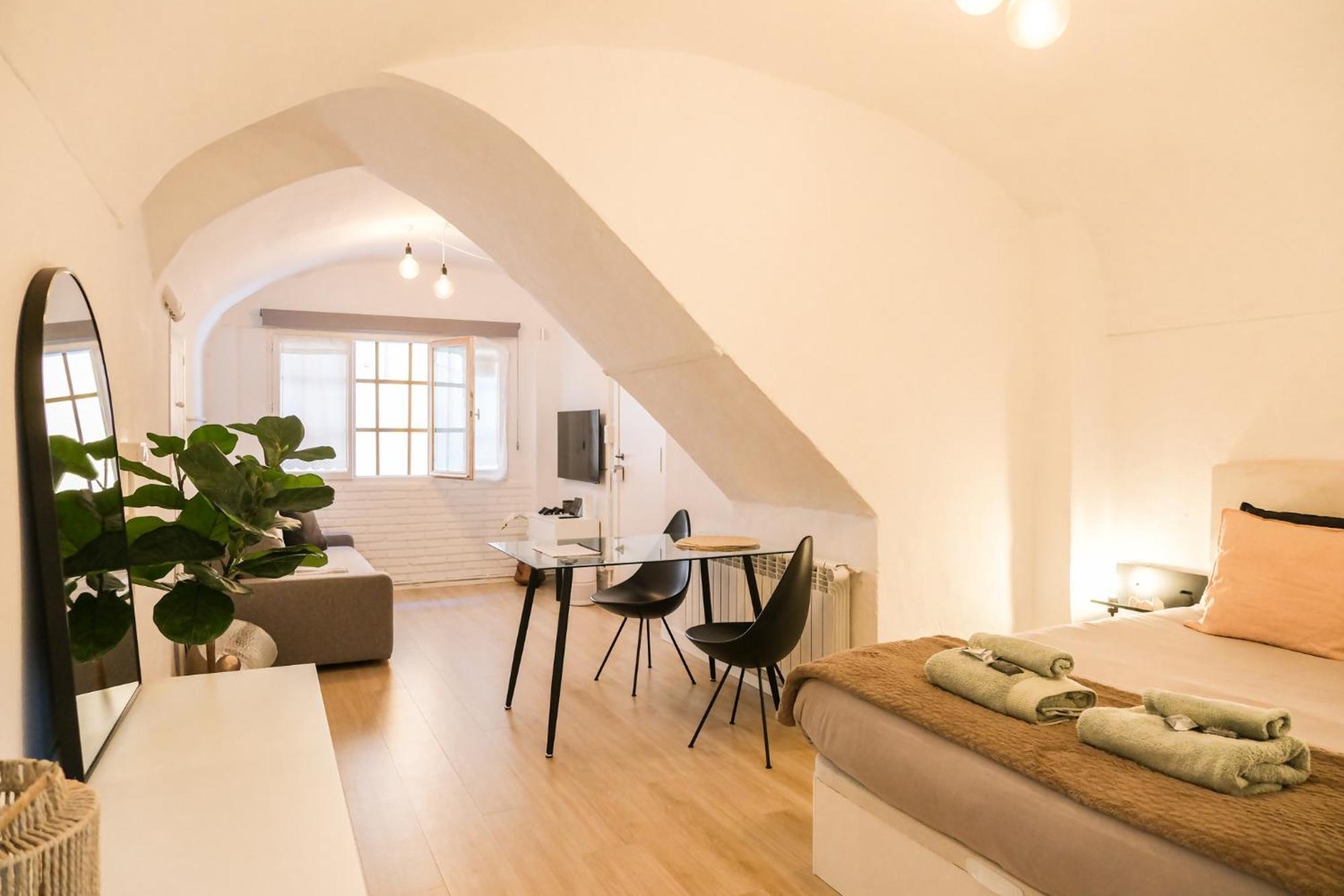 Casa Besalu Estudio En El Centro Del Pueblo Exteriör bild